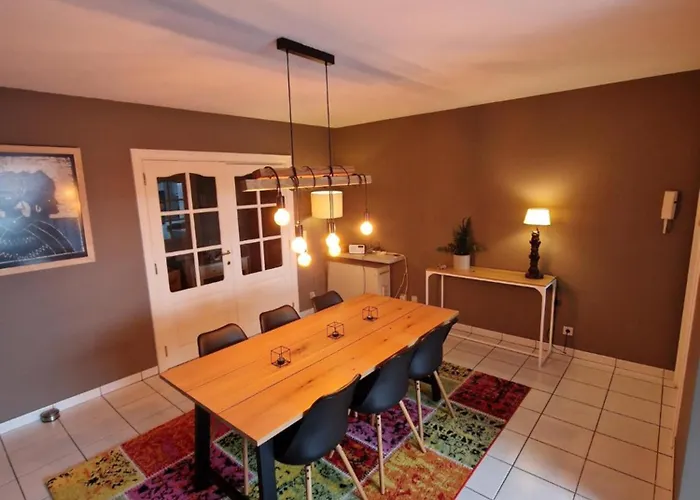 Very Large Duplex 4-bedroom Less Than 5 Minutes From The Sea! T46 Apartment Ostend